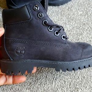 Timberland kids size 9